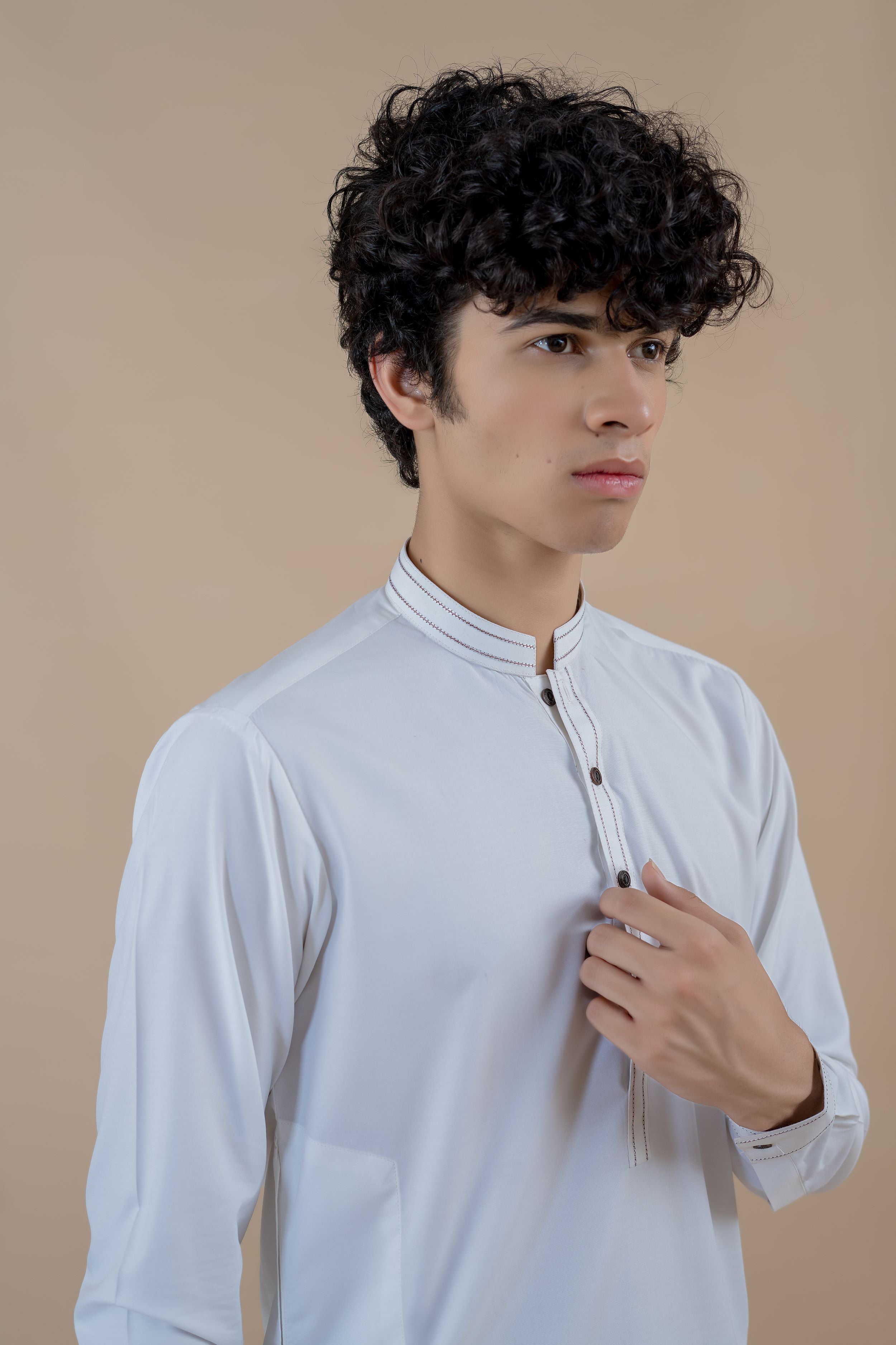 White Wash & Wear Shalwar Kameez (2-Piece) - Image 2