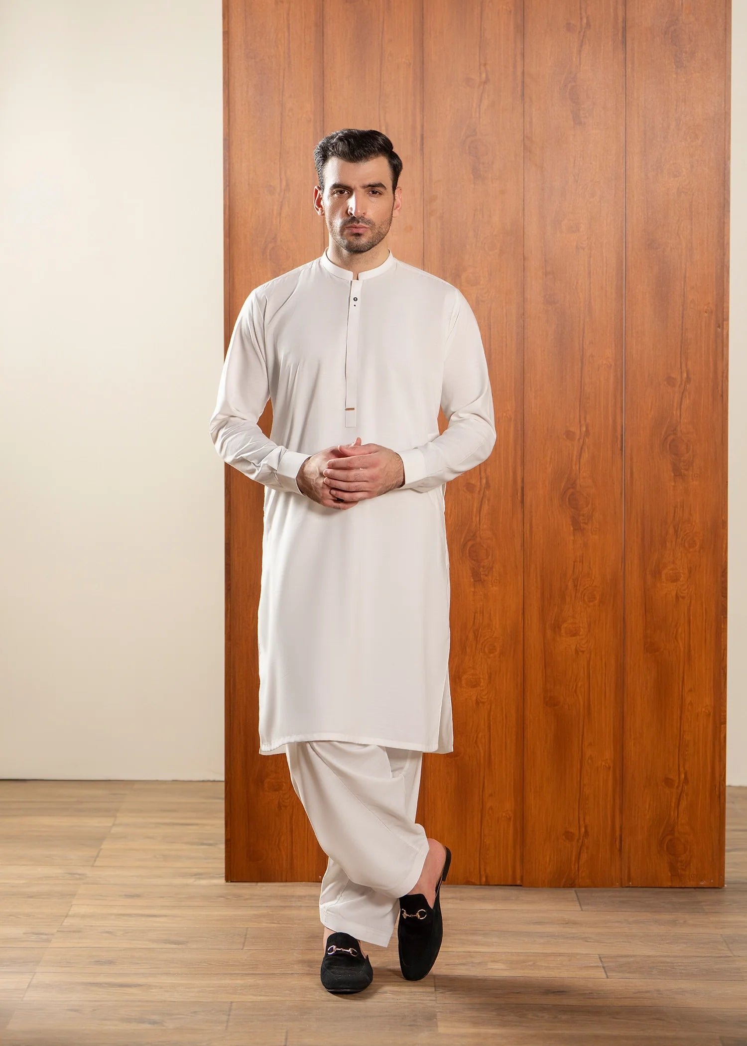 White Wash & Wear Shalwar Kameez (2-Piece) - Image 1