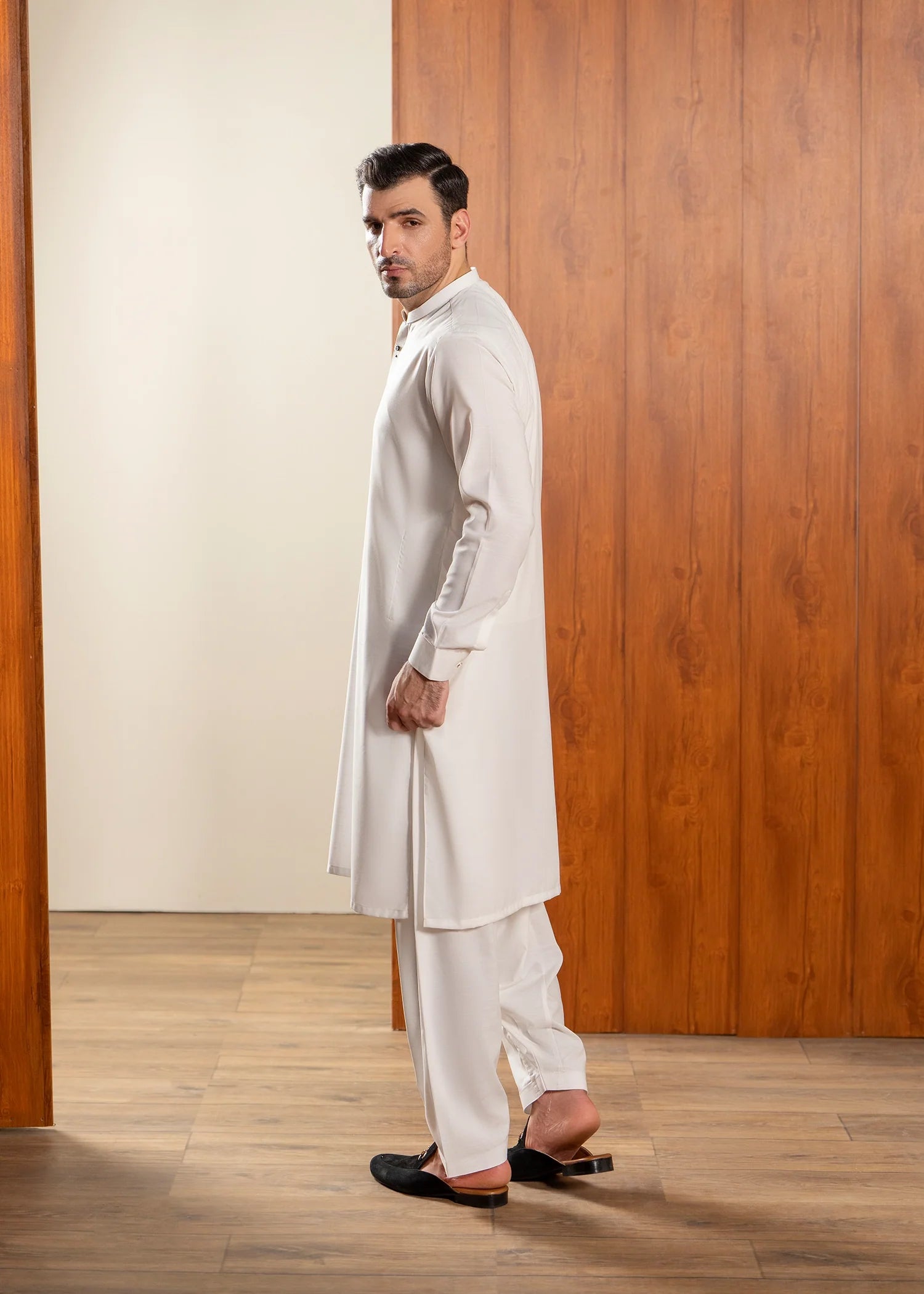 White Wash & Wear Shalwar Kameez (2-Piece) - Image 3
