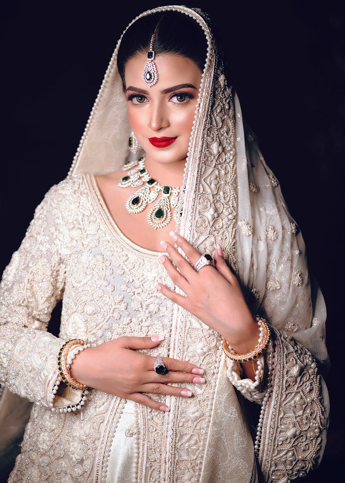 Pakistani White Zardozi Embroidered Chiffon Jamawar Pishwas (3-Piece) - Image 4