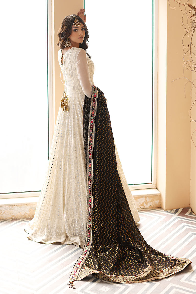 White Embroidered Kalidaar Pishwas (2-Piece) - Image 6