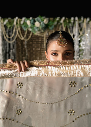 Pakistani White & Gold Embroidered Lurex Pishwas (2-Piece) - Image 5