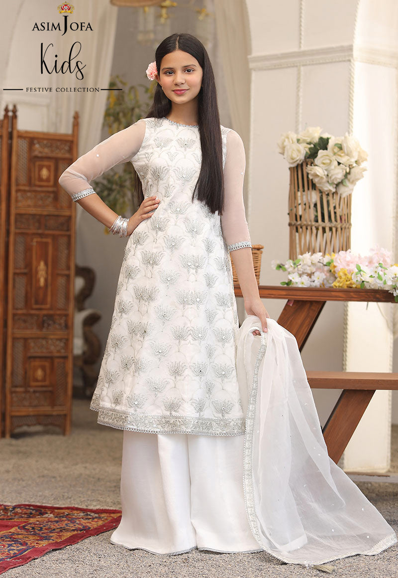 Pakistani White Embroidered Organza Pishwas Dress (3-Piece) - Image 4