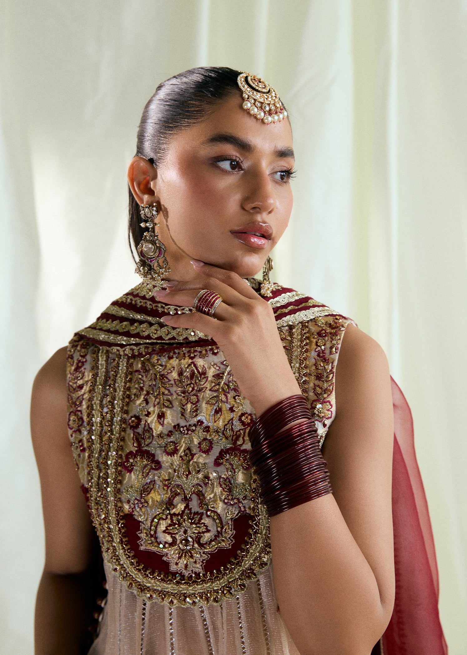 Snowfall White Embroidered Silk Mysore Pishwas (3-Piece) - Image 2