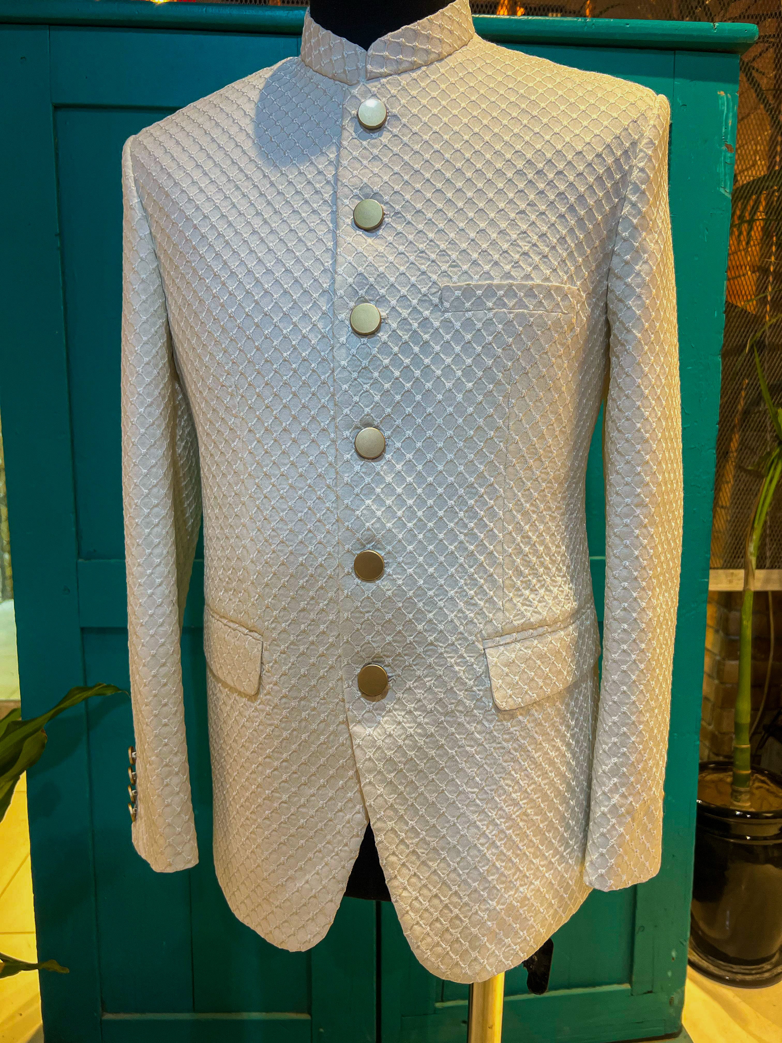 White Machine-Embroidered Jamawar Prince Coat (1-Pc) - Image 7