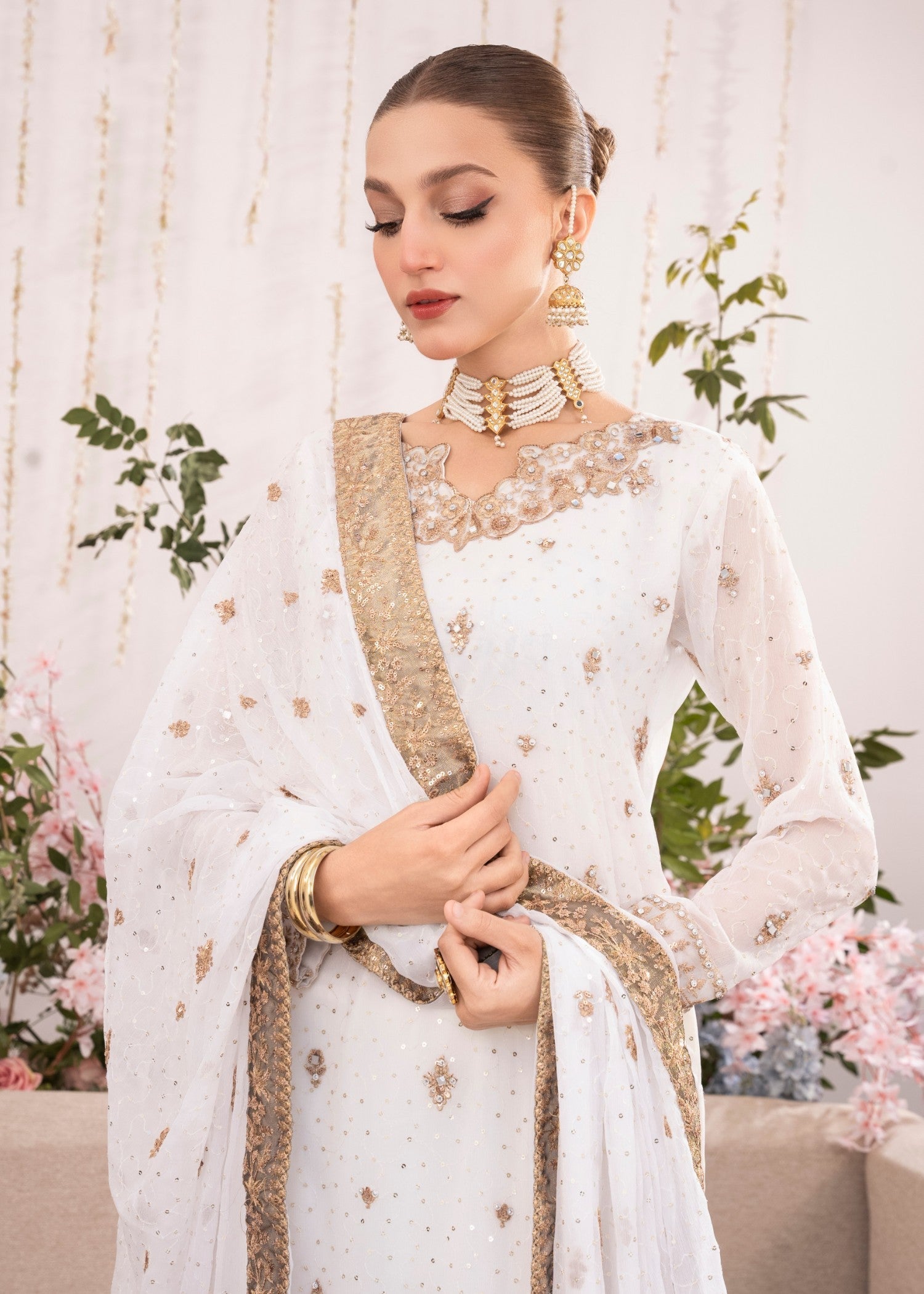 White Embroidered Chiffon Kurta Set (3-Piece) - Image 5