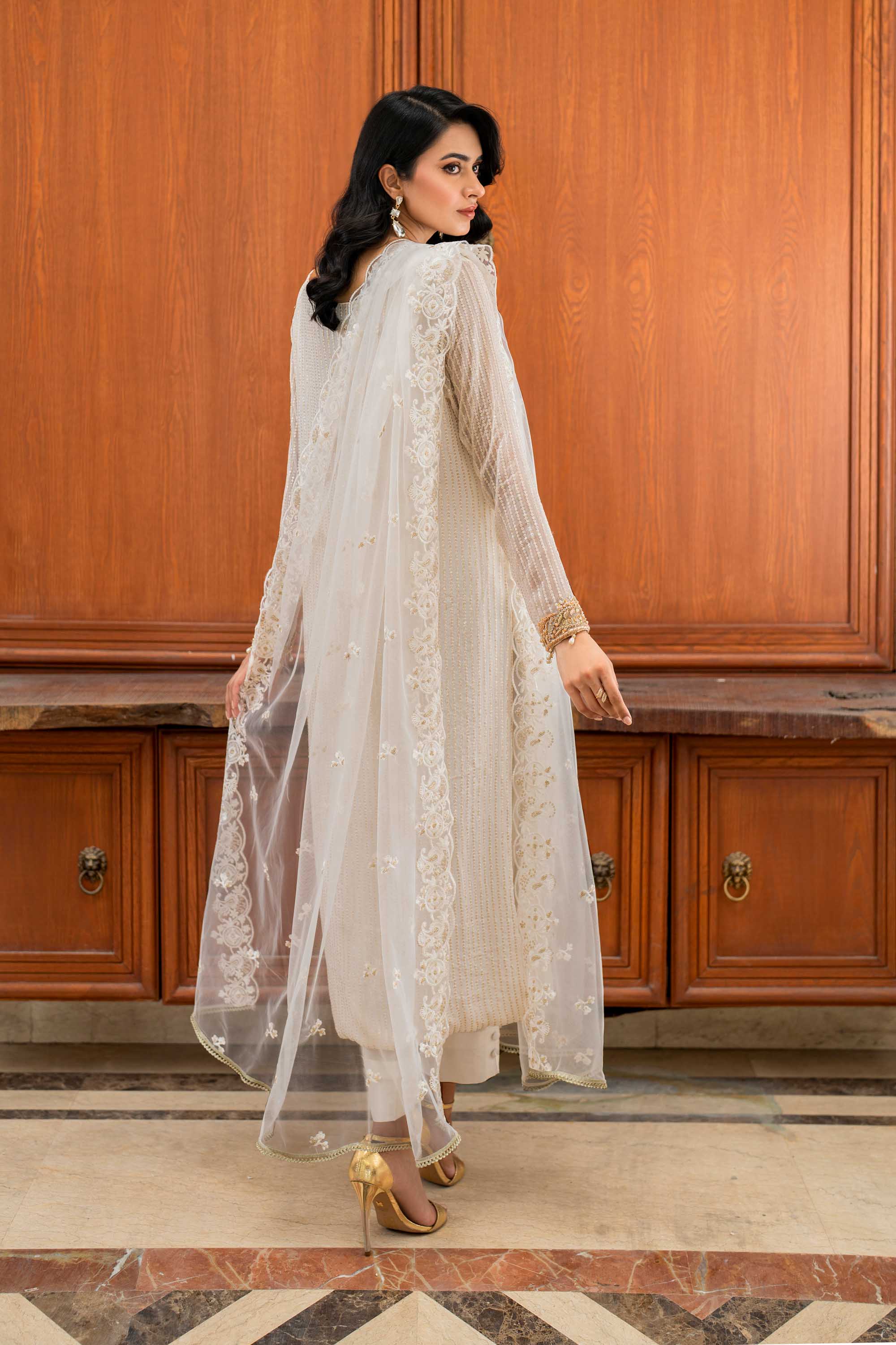 White & Gold Embroidered Chiffon Salwar Kameez (3-Piece) - Image 6