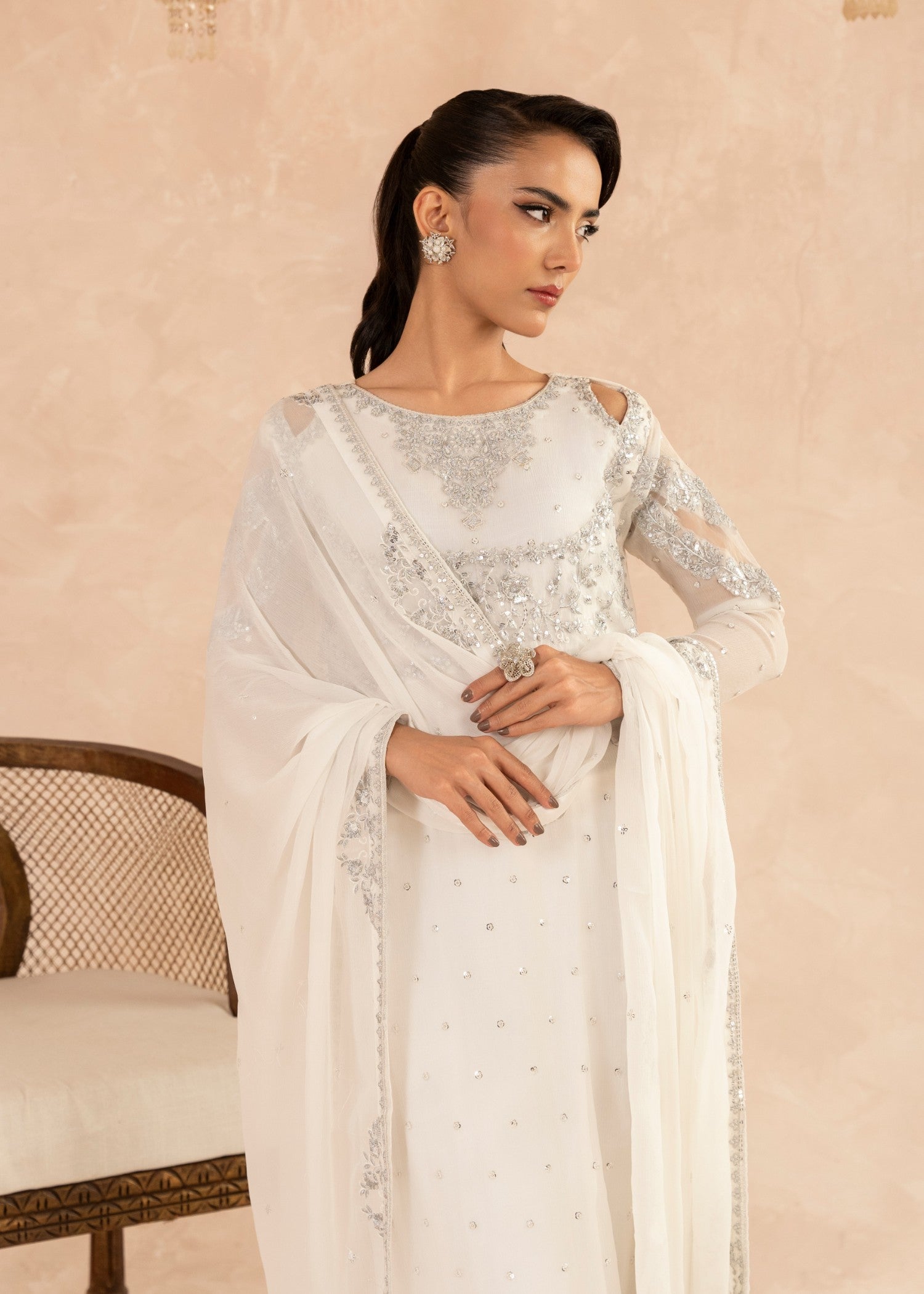 Pakistani White Sequin Embroidered Chiffon Kurta Set (3-Piece) - Image 5