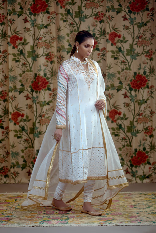 White Hand-Embellished Cotton Silk Salwar Kameez (3-Piece) - Image 1