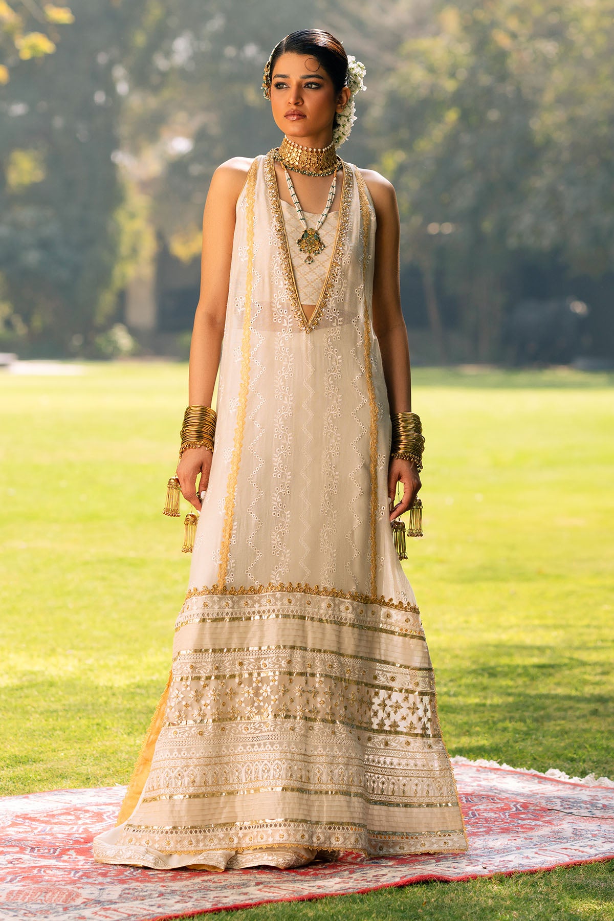 White Resham & Gota Khadi Net Salwar Kameez (2-Piece) - Image 1