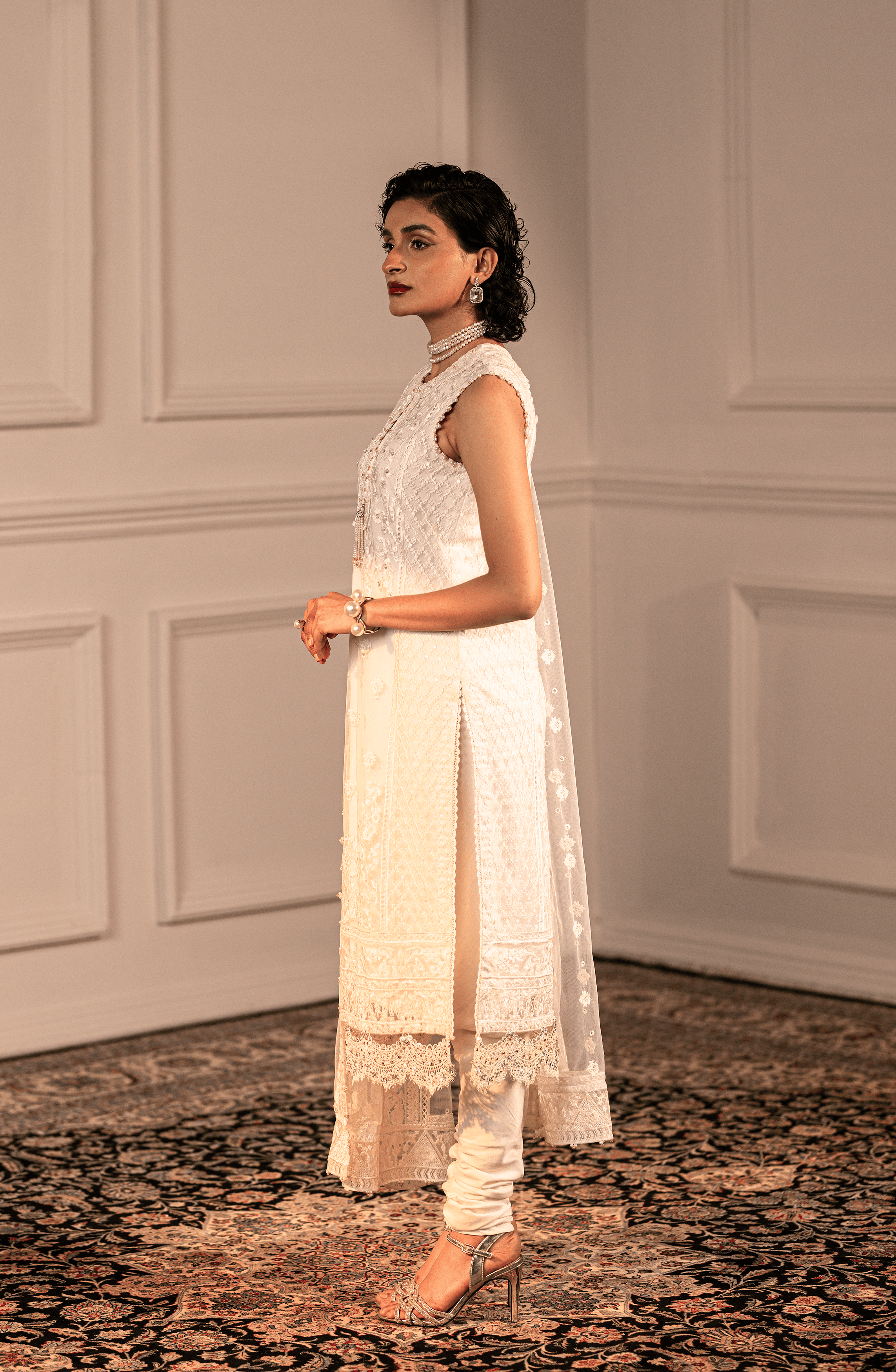 White Adda Work Net Kurta Set (3-Piece) - Image 3