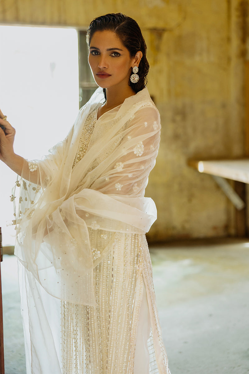 Pakistani White Embroidered Net Salwar Kameez (3-Piece) - Image 6