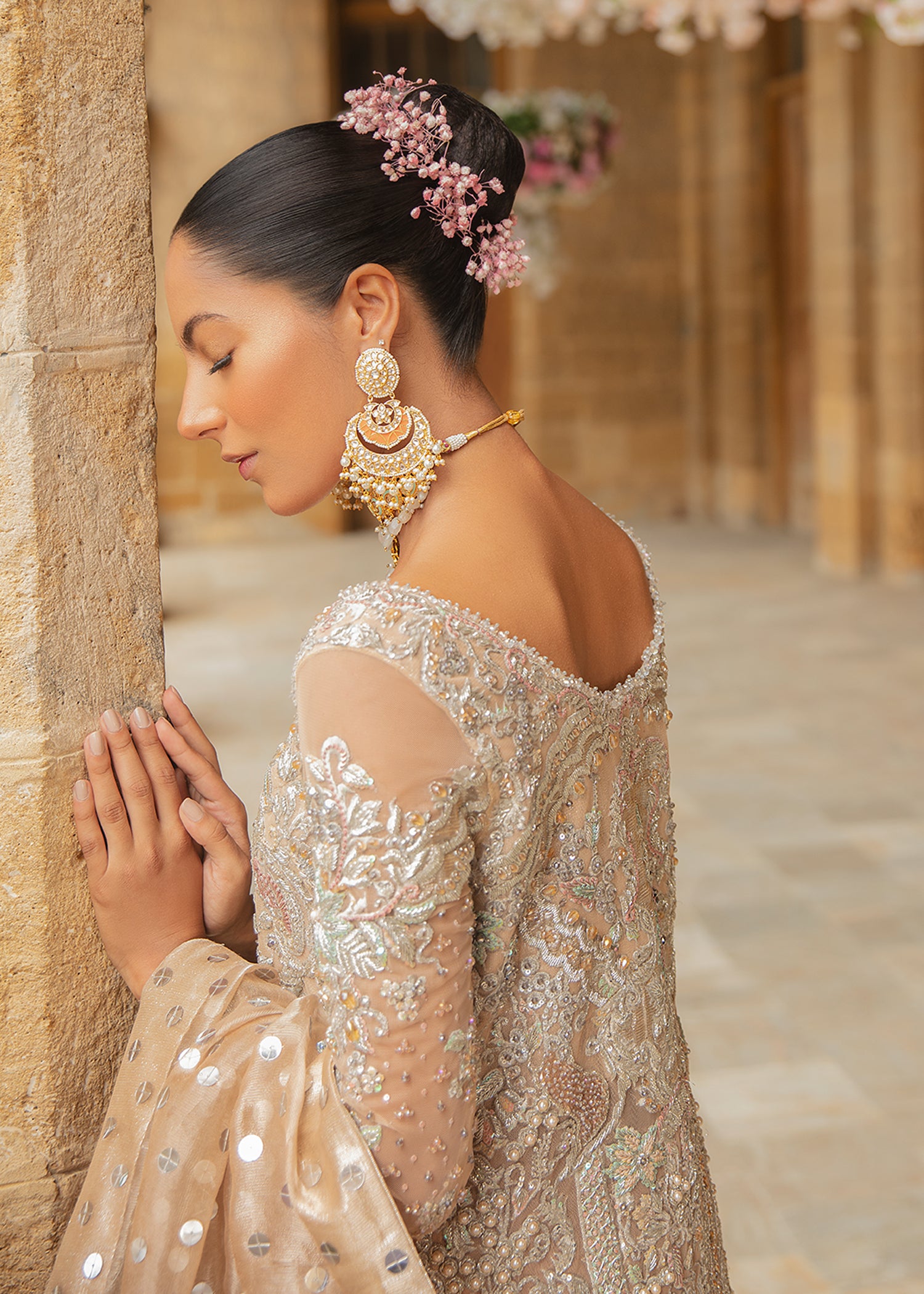 Pakistani White Embellished Net Bridal Salwar Kameez (3-Piece) - Image 3