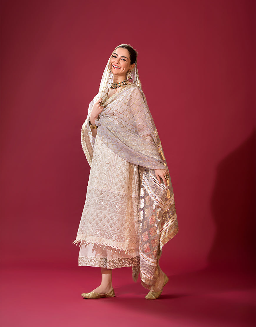 White Embroidered Organza Kurta Set (3-Piece) - Image 2