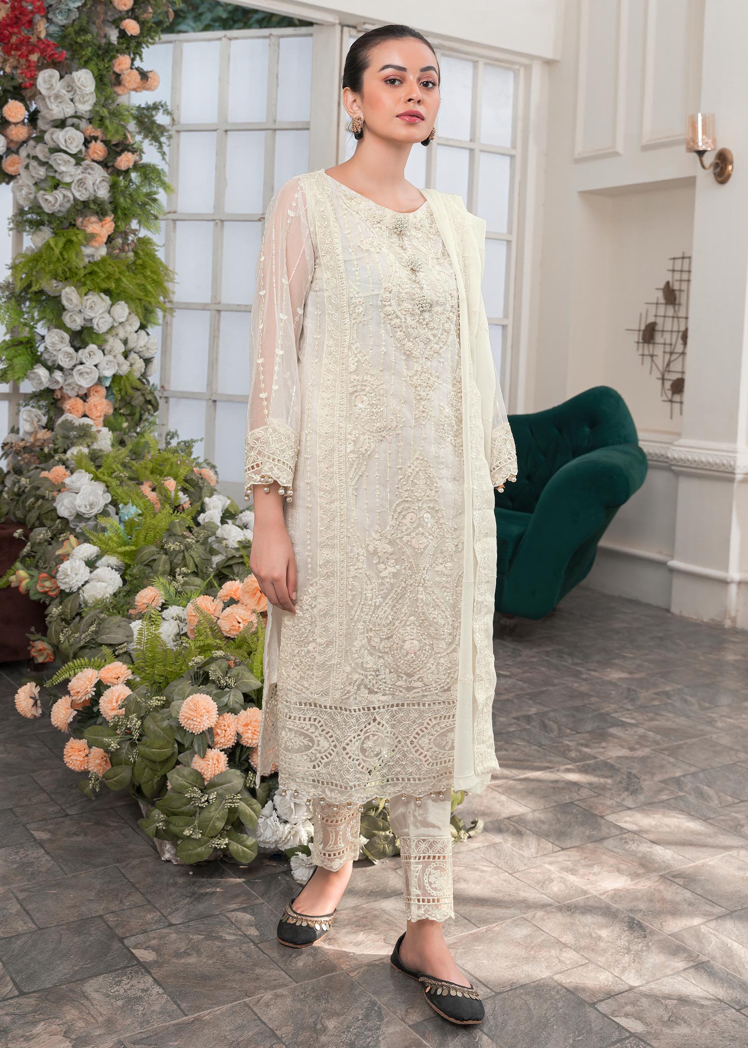 Pakistani Pearl White Embroidered Organza Kurta Set (3-Piece) - Image 4