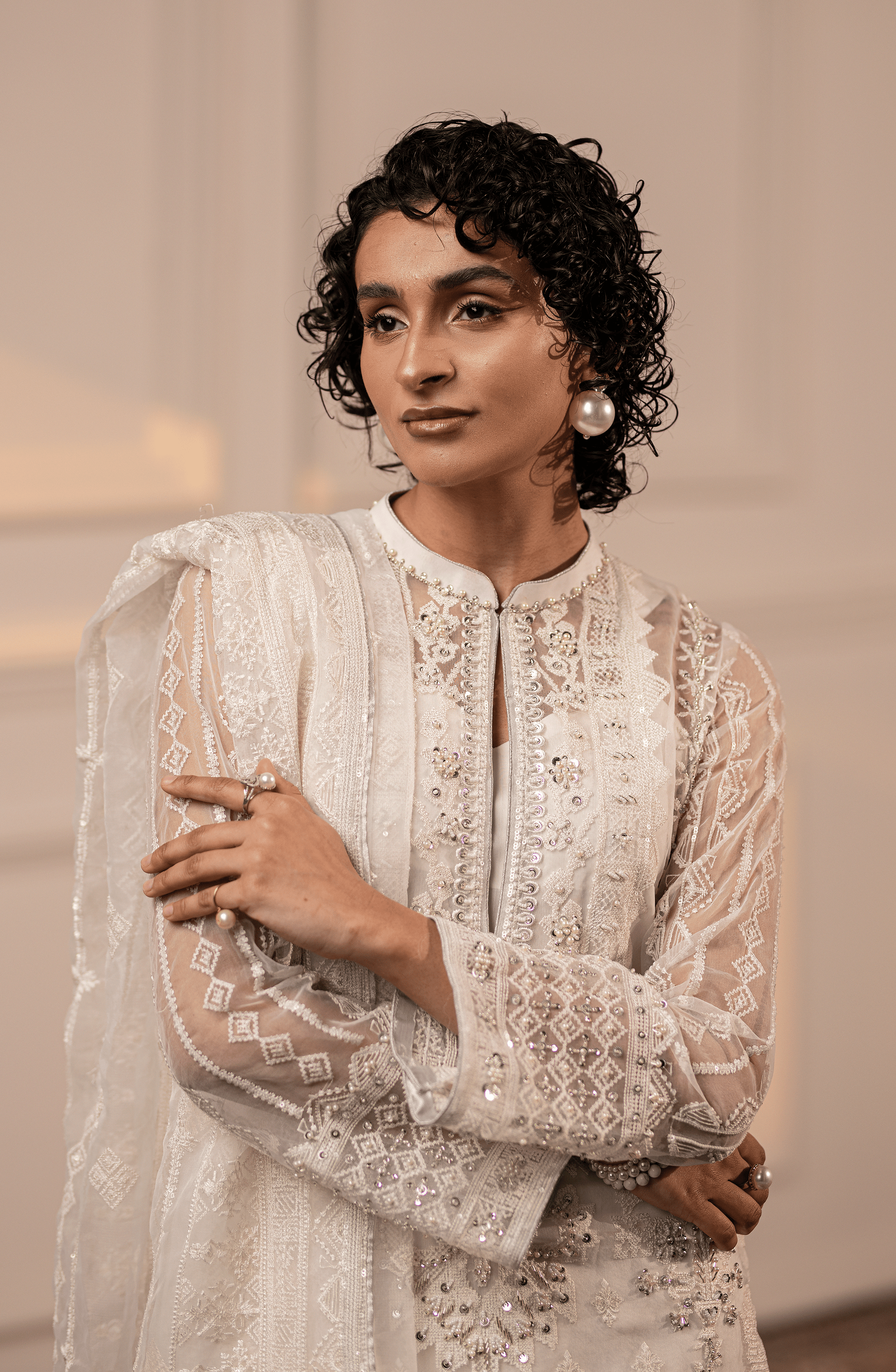 Pakistani White Embroidered Organza Kurta Set (3-Piece) - Image 3