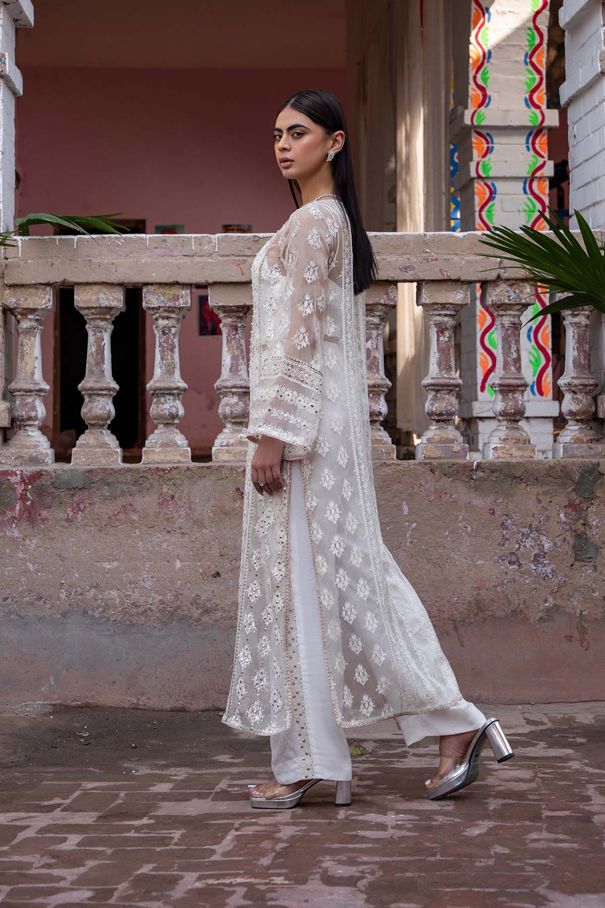 White Mukesh & Resham Organza Silk Salwar Kameez (2-Piece) - Image 2