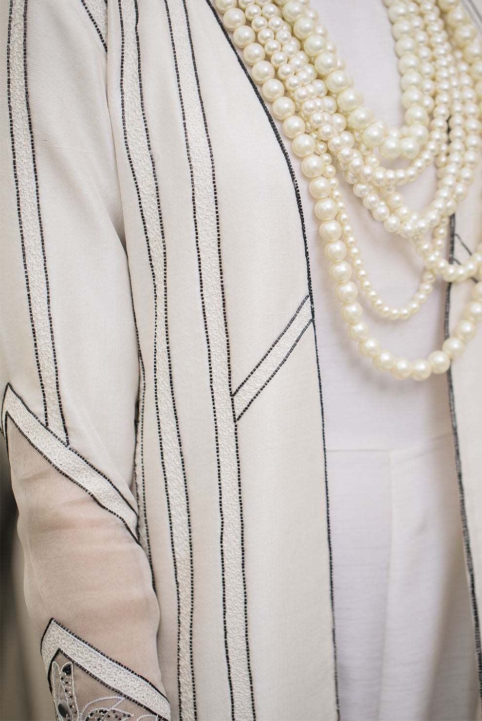 Black & White Embroidered Raw Silk Organza Jacket (3-Piece) - Image 7