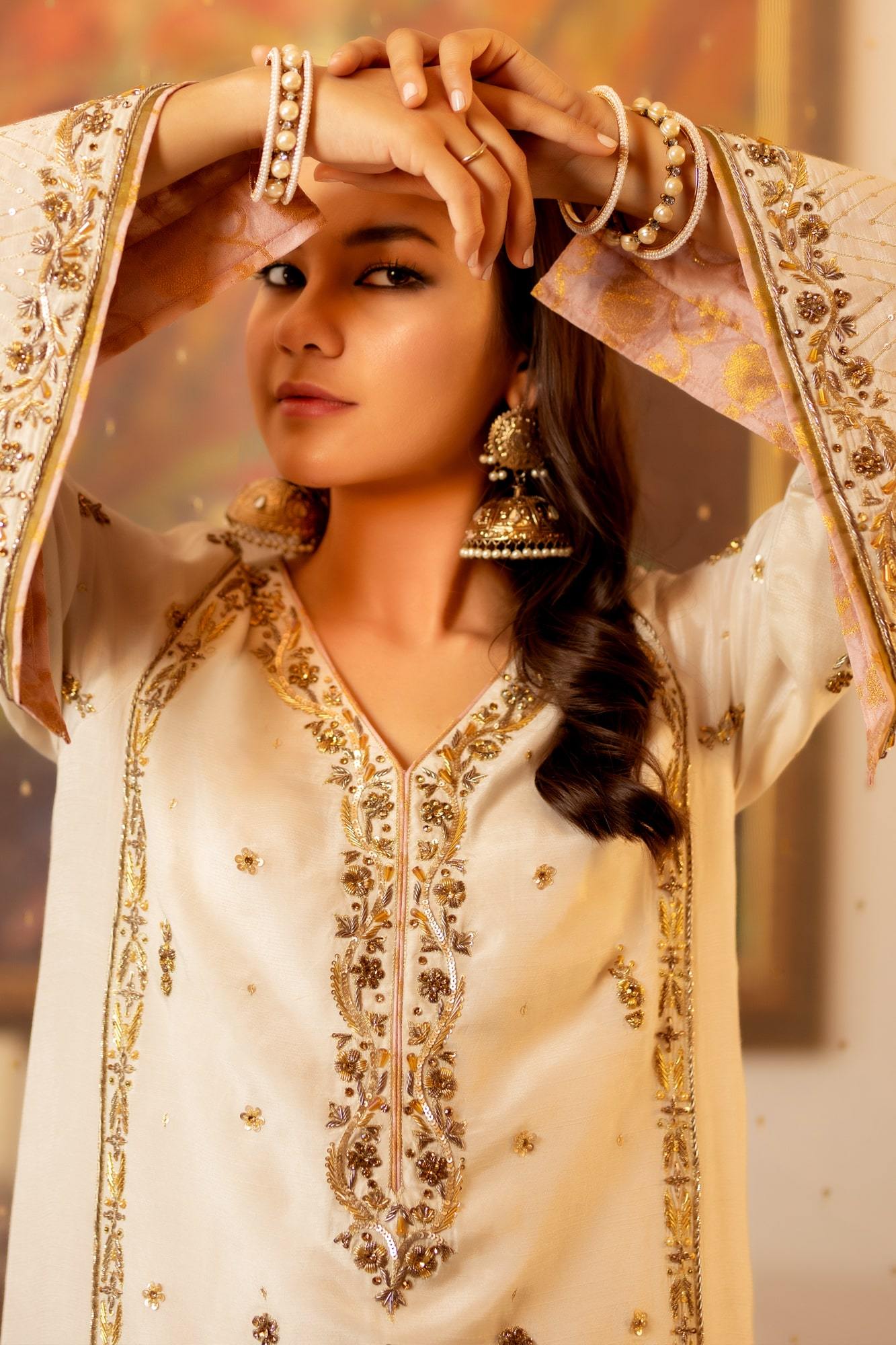 White Hand-Embellished Raw Silk Salwar Kameez (3-Piece) - Image 5