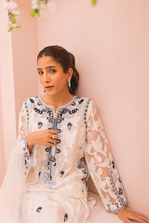 White Embroidered Self-Organza Salwar Kameez (3-Piece) - Image 2