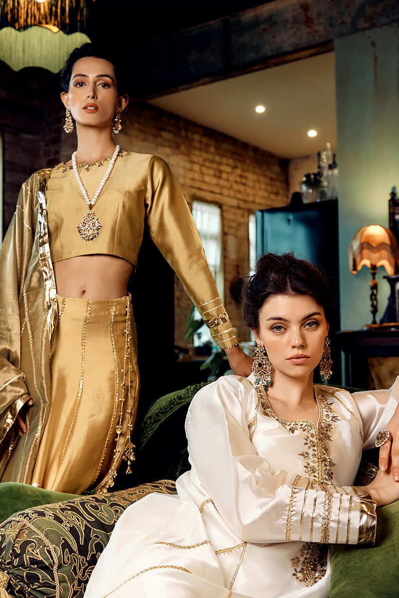 White Gold Embroidered Sheesha Silk Kurta Set (3-Piece) - Image 9