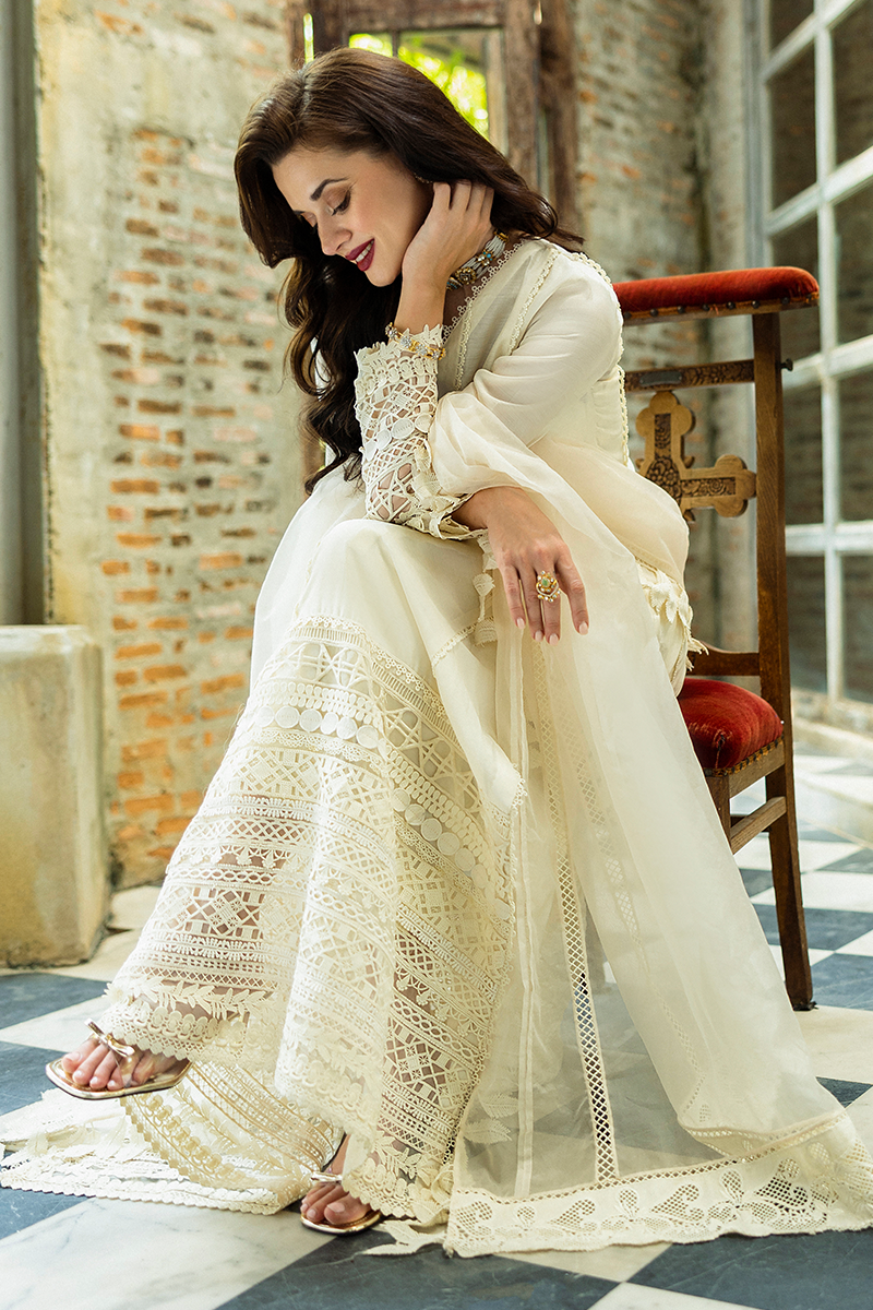 Pakistani White Lacework Pure Spench Silk Salwar Kameez (3-Piece) - Image 7