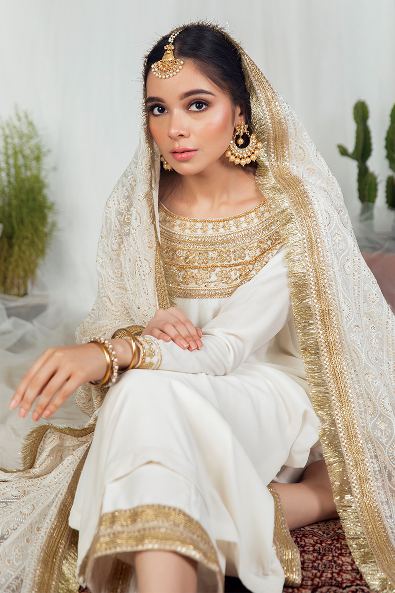 White Gota & Dabka Embroidered Velvet Salwar Kameez (3-Piece) - Image 5