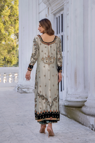 Pakistani White Teal Velvet Embellished Salwar Kameez (2-Piece) - Image 4