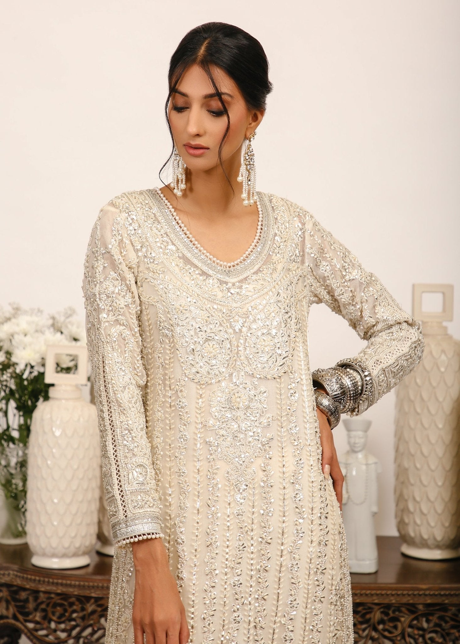 Pakistani White Gota Embroidered Zari Net Kurta Set (3-Piece) - Image 2
