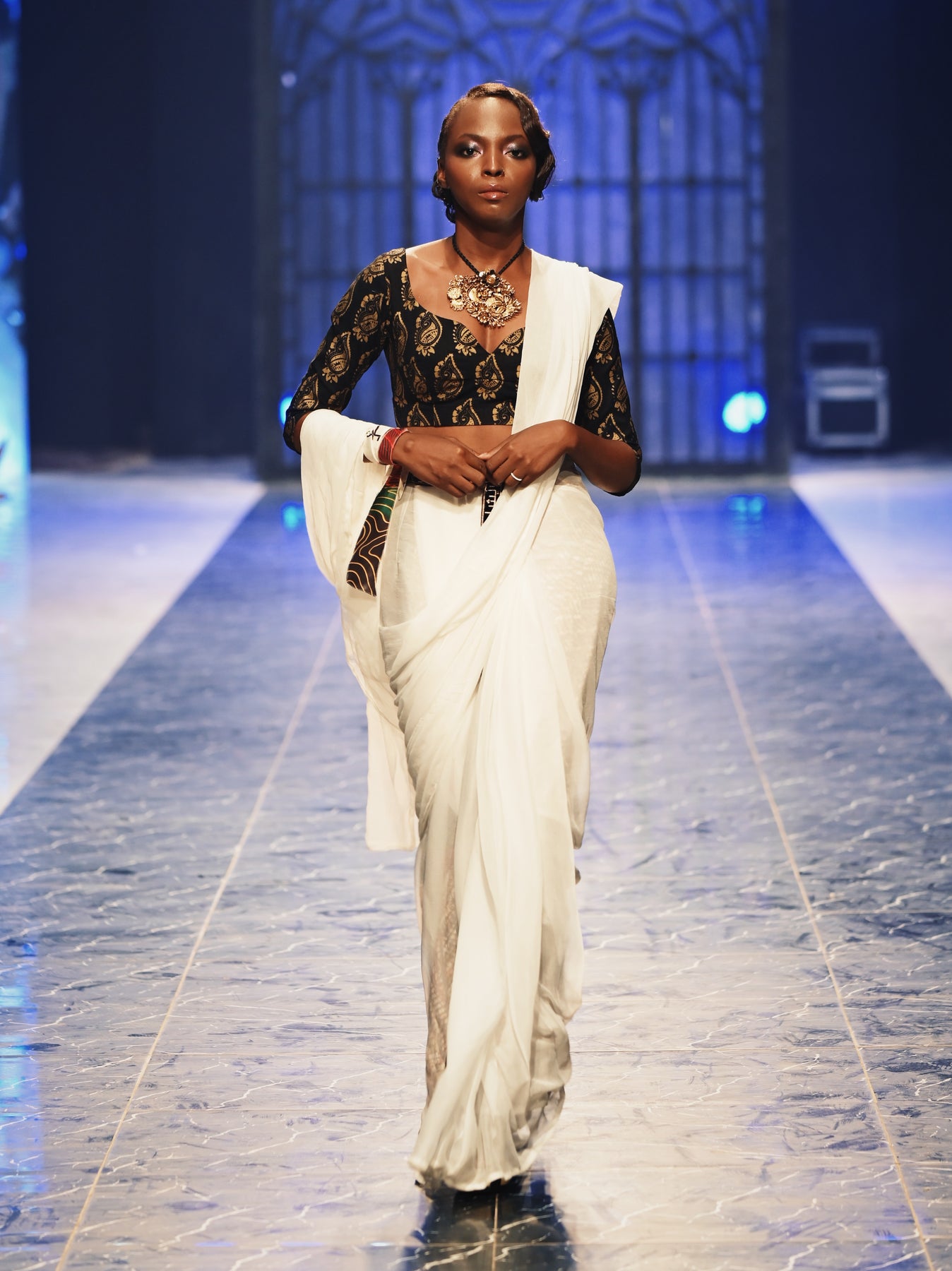 Pakistani Black and White Embroidered Chiffon Jamawar Sari (1-Pc) - Image 1