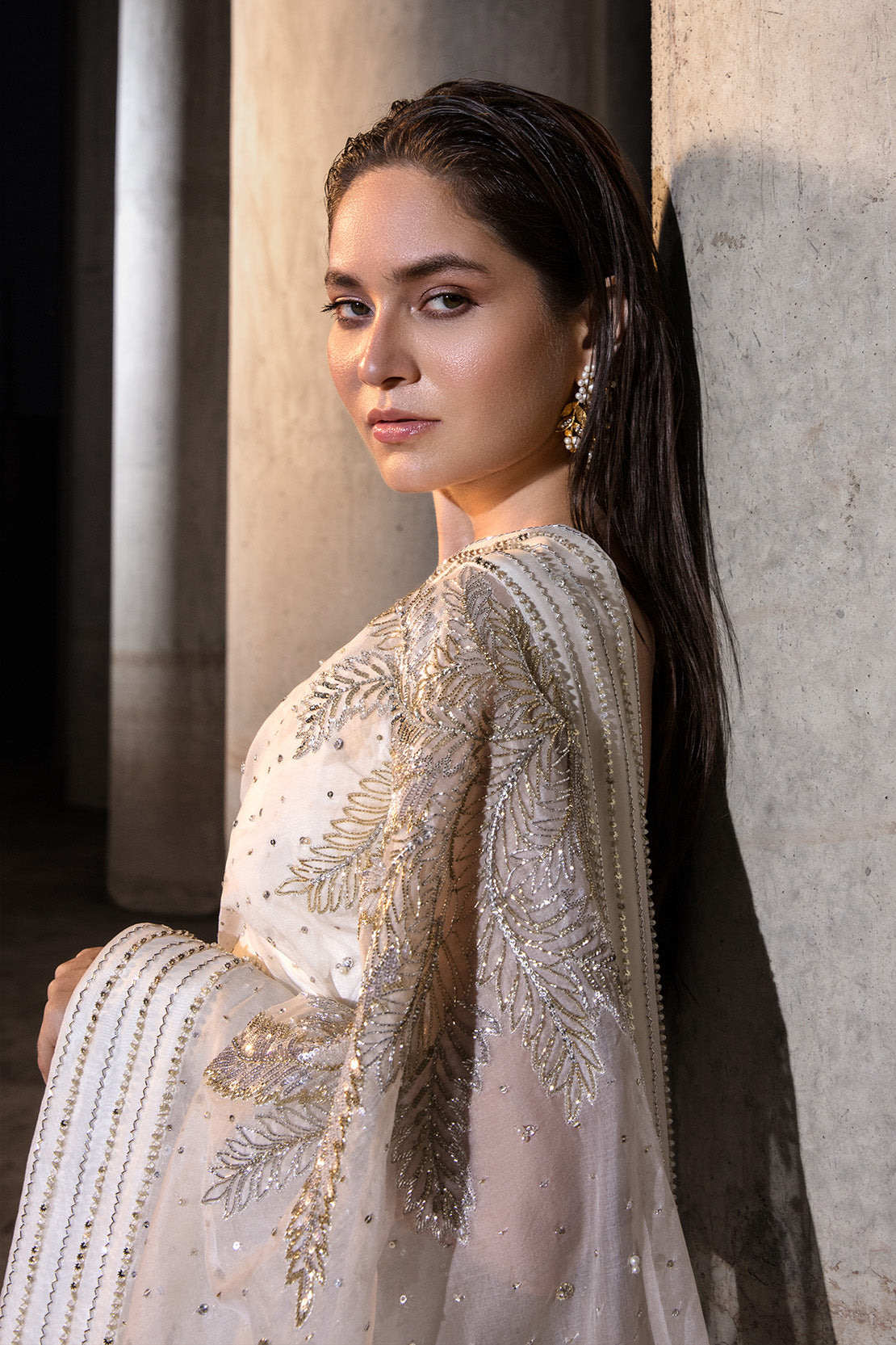 Indian White Cut Dana Stonework Organza Saree (2-Piece) - Image 1