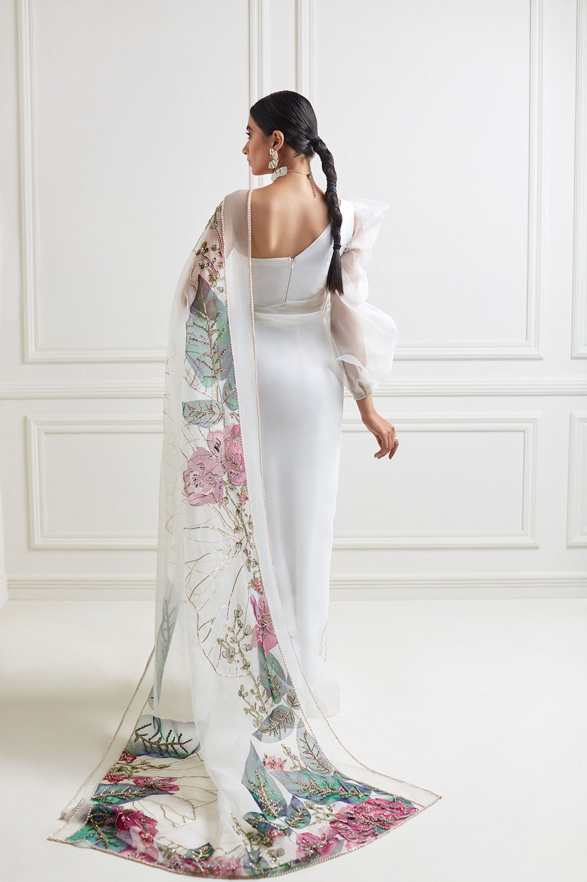 Pakistani White Hand-Painted Organza Saree with Embellished Blouse (2-Piece) - Image 2