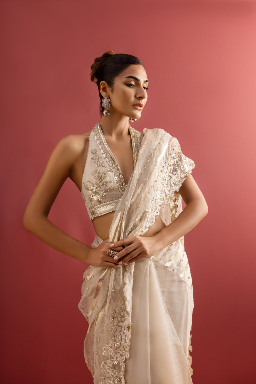 Pakistani Pearl White Embellished Organza Saree (2-Piece) - Image 6