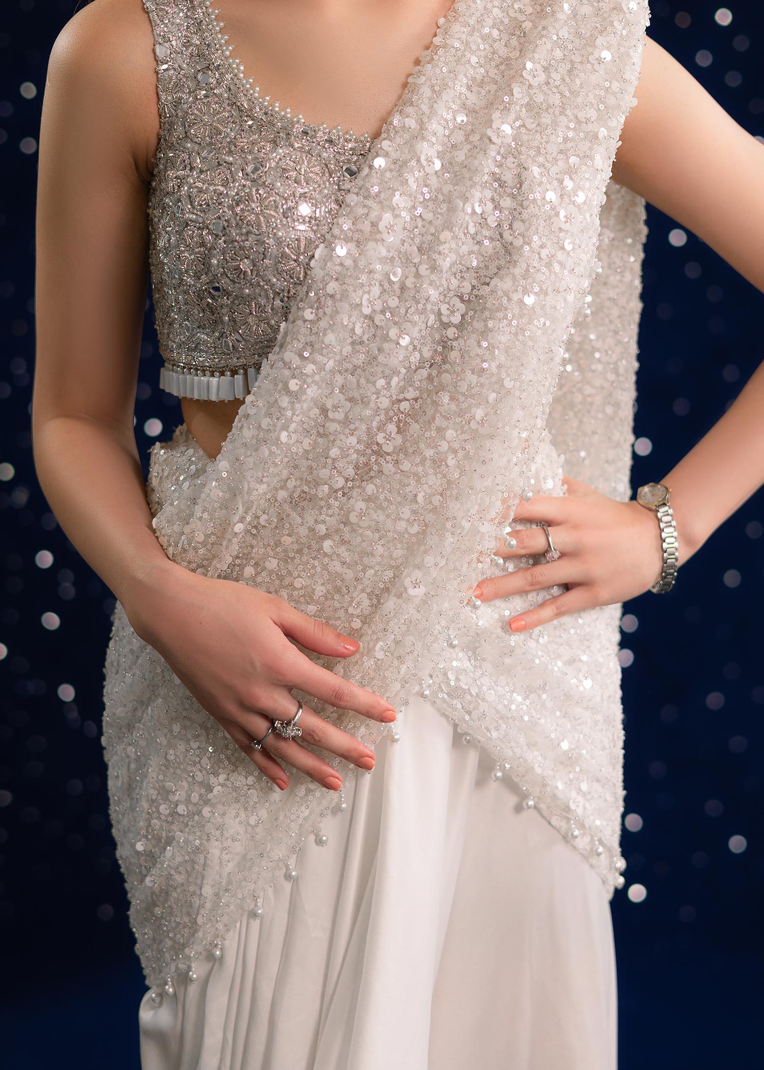 Frosted White Embellished Shamoz & Net Saree (2-Piece) - Image 4