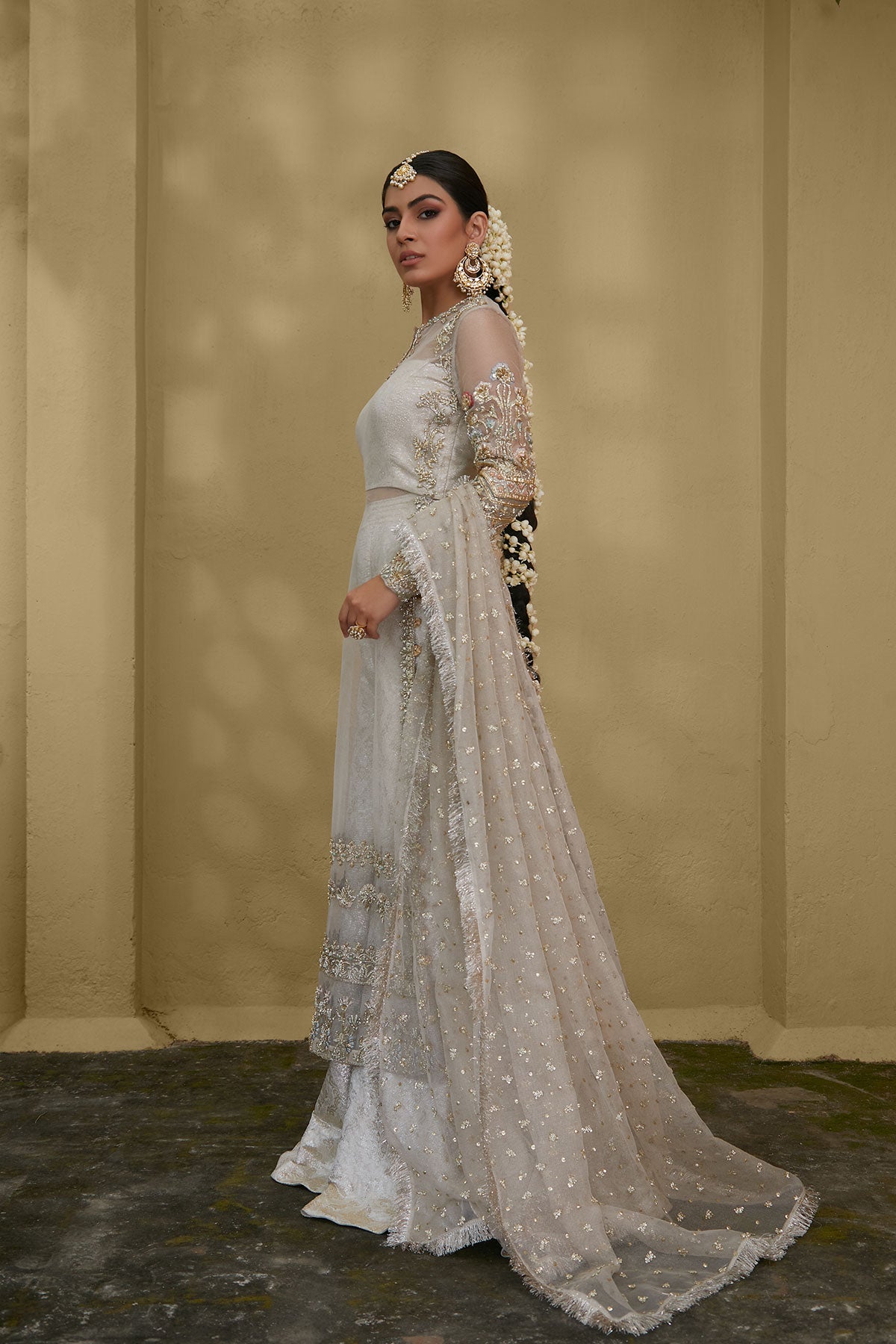 Pakistani White Zardozi Zari Net Sharara (3-Piece) - Image 2