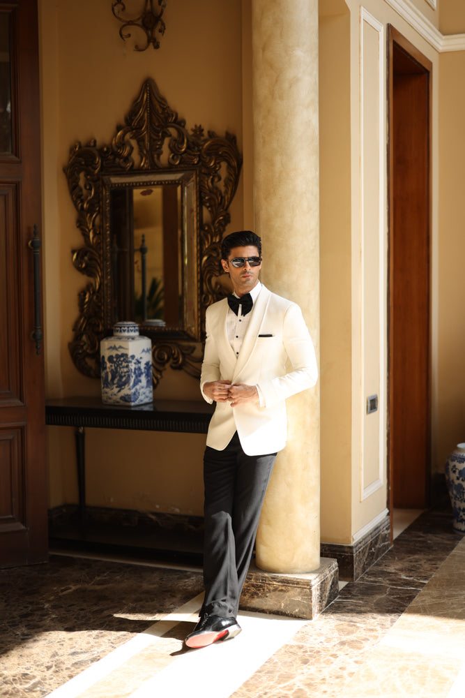 White Shawl Lapel Wool Blend Tuxedo (2-Piece) - Image 6