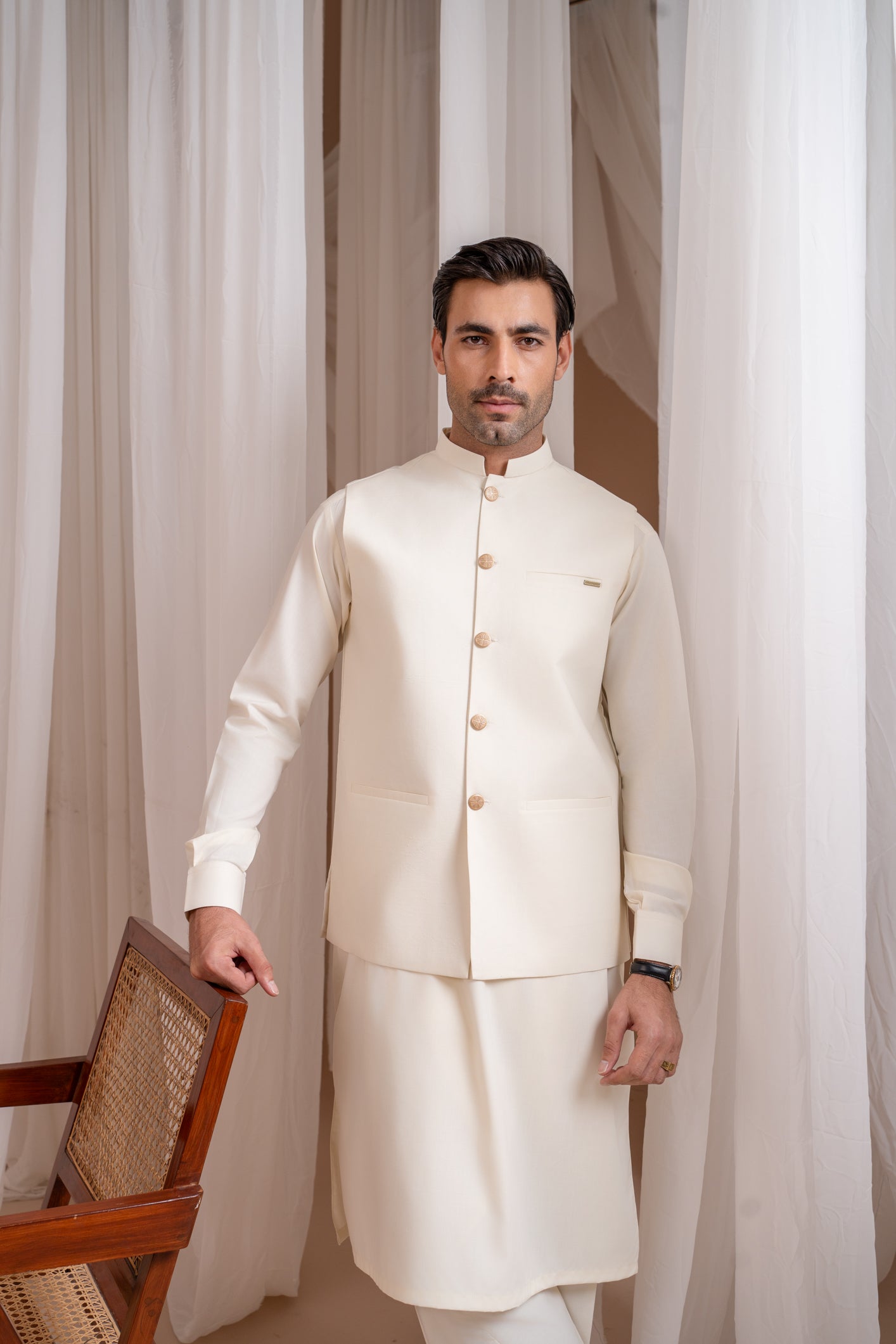 Bosky White Luxury Blended Waistcoat Kurta (3-Piece) - Image 5