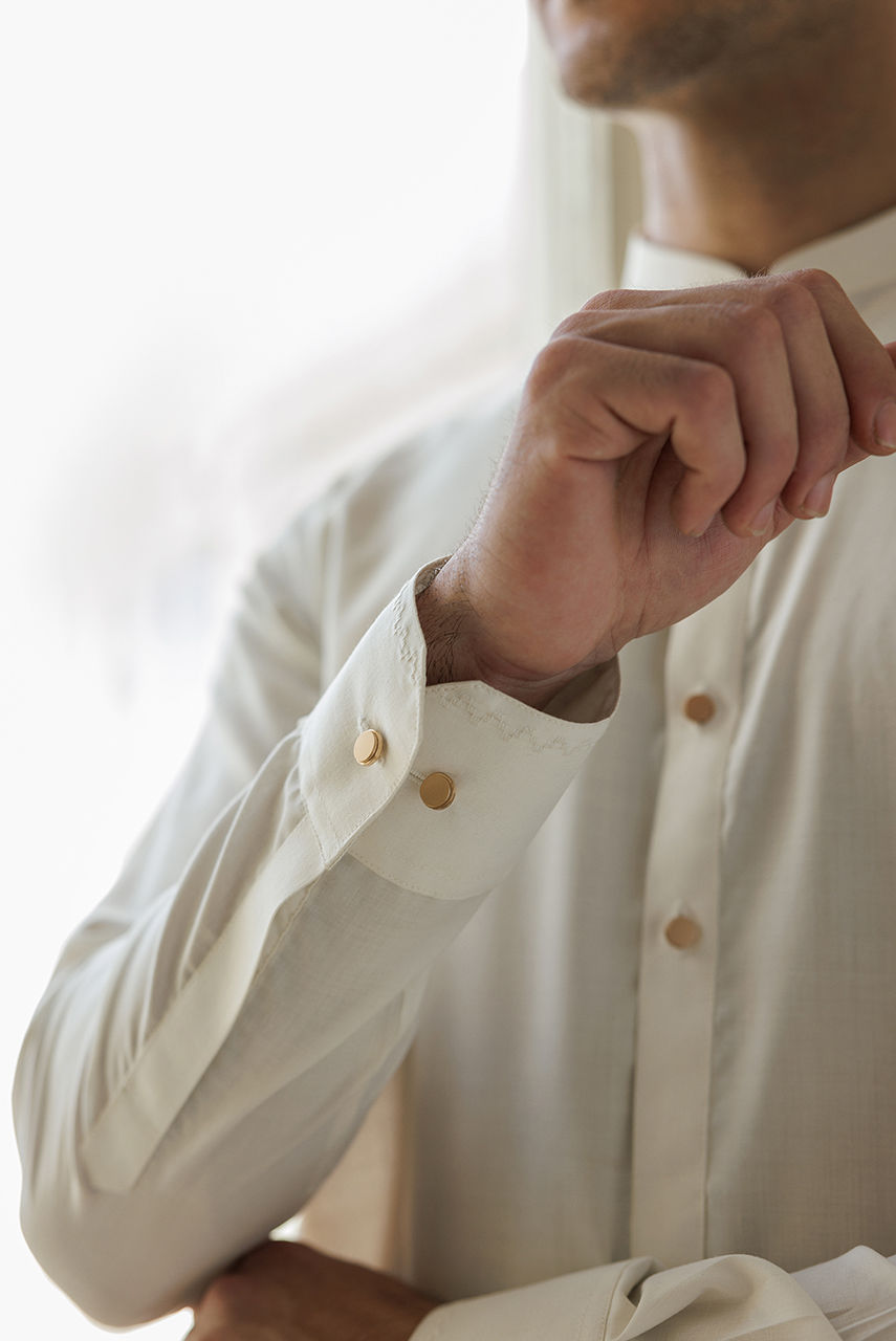 White Embroidered Boski Linen Waistcoat Kurta Shalwar (3-Piece) - Image 7