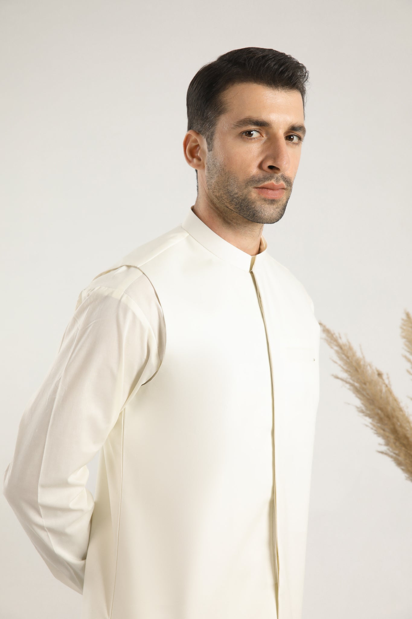 White Cotton Waistcoat Kurta Set (2-Piece) - Image 2