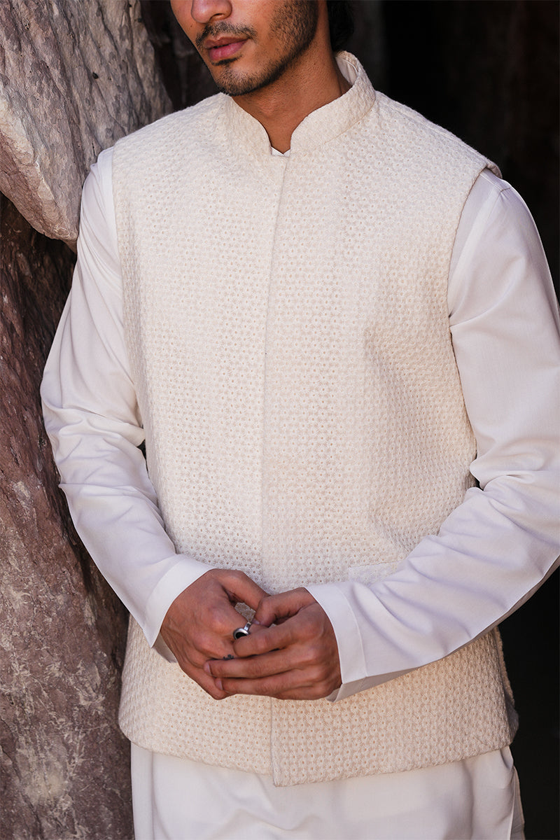 Pure White Chikankari Cotton-Silk Waistcoat Kurta (3-Piece) - Image 2