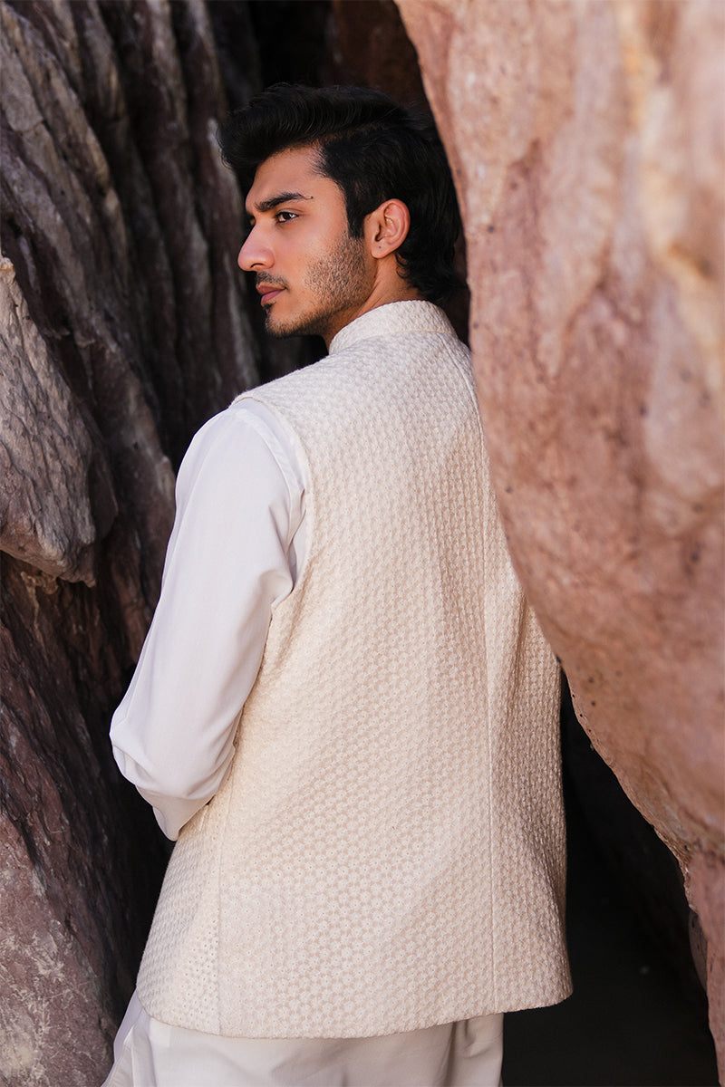 Pure White Chikankari Cotton-Silk Waistcoat Kurta (3-Piece) - Image 5