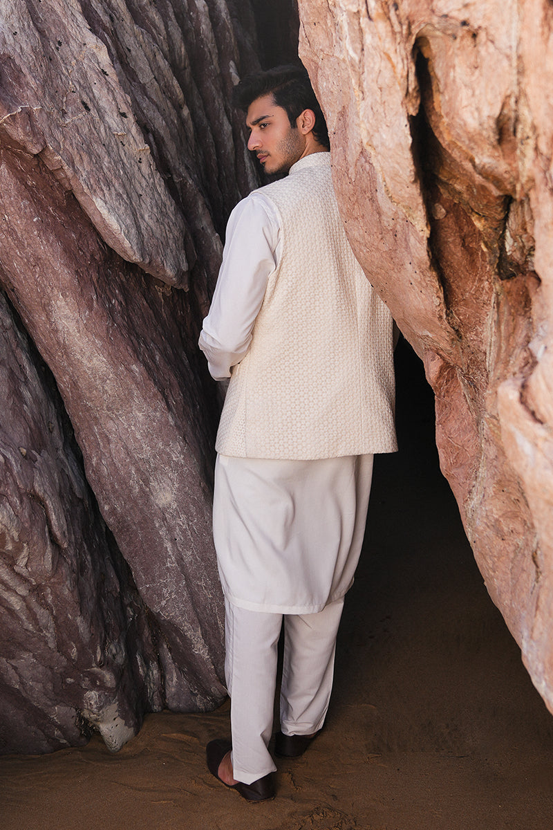 Pure White Chikankari Cotton-Silk Waistcoat Kurta (3-Piece) - Image 6