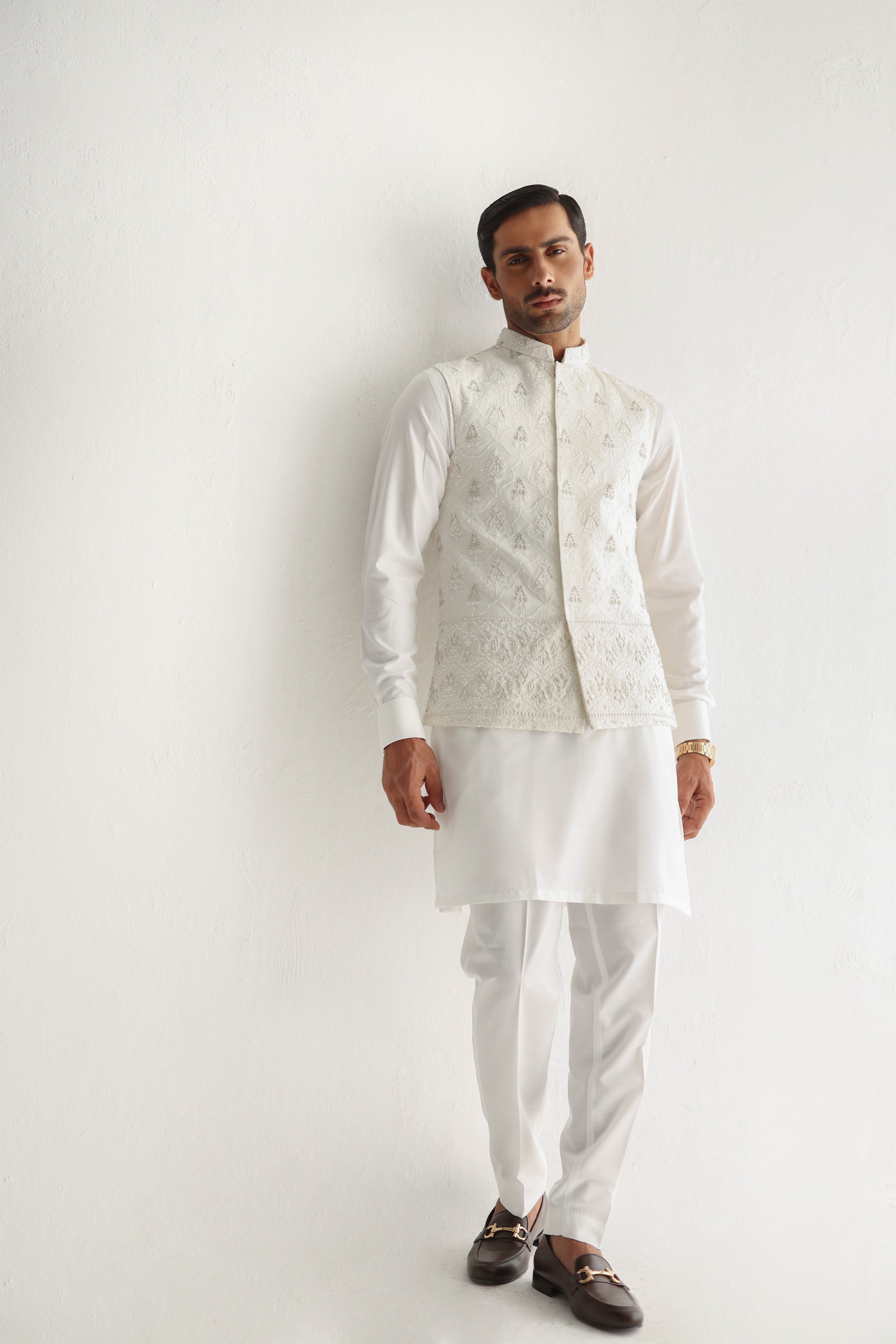 White Handworked Cotton Silk Waistcoat Kurta (3-Piece) - Image 6