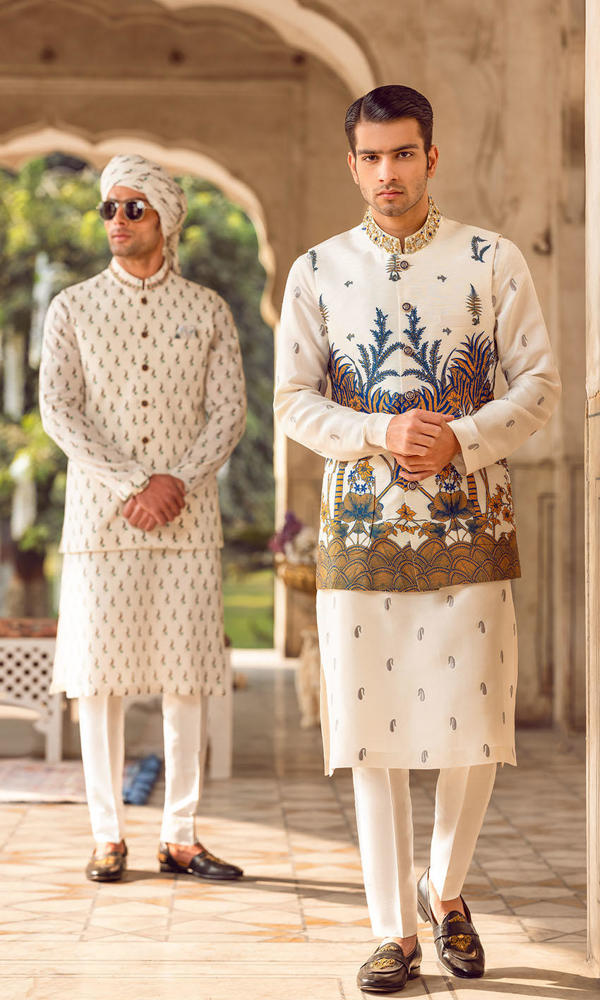 White Printed Cotton-Silk Waistcoat Kurta Set (3-Piece) - Image 6