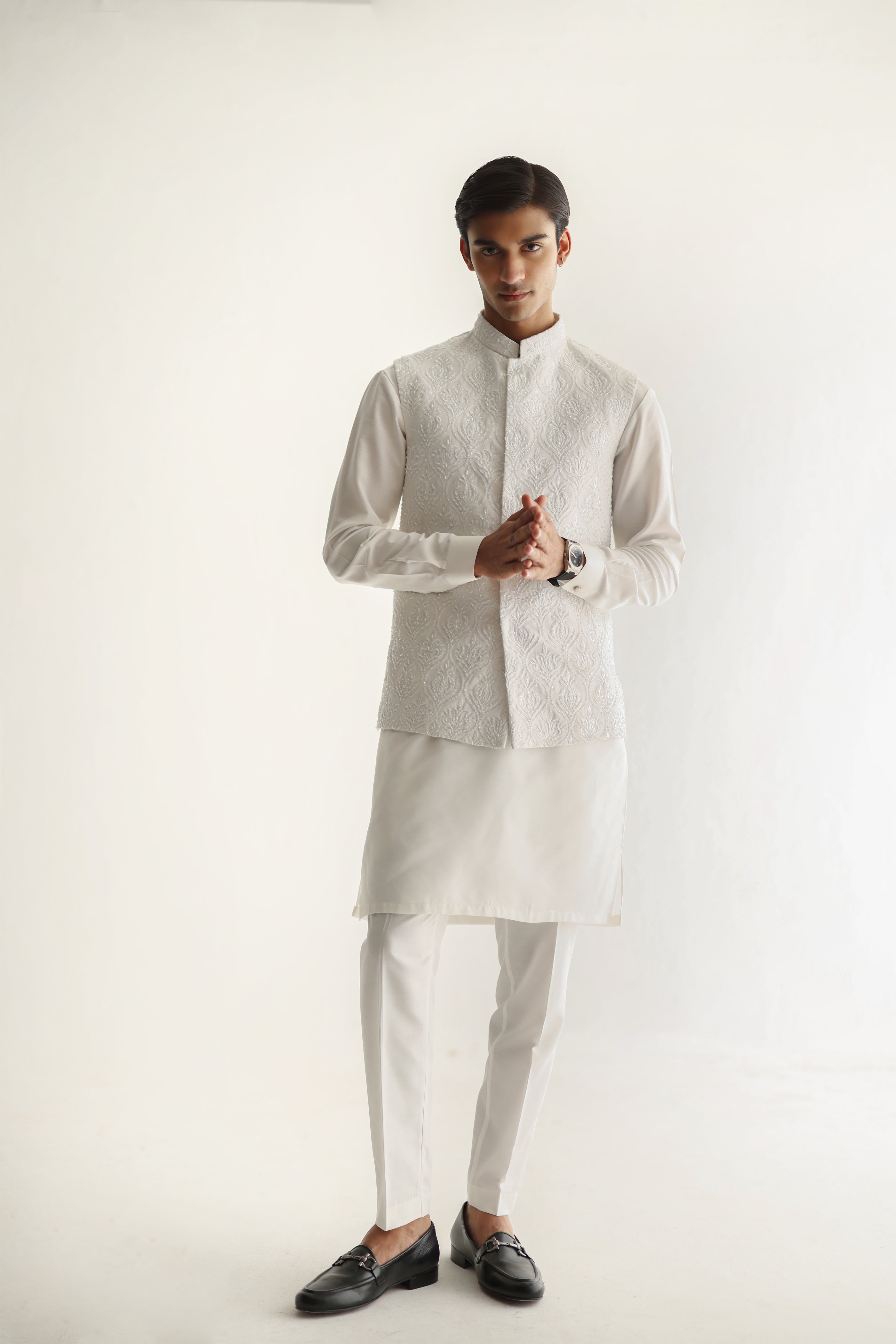 White Handworked Cotton Silk Waistcoat Kurta (3-Piece) - Image 4