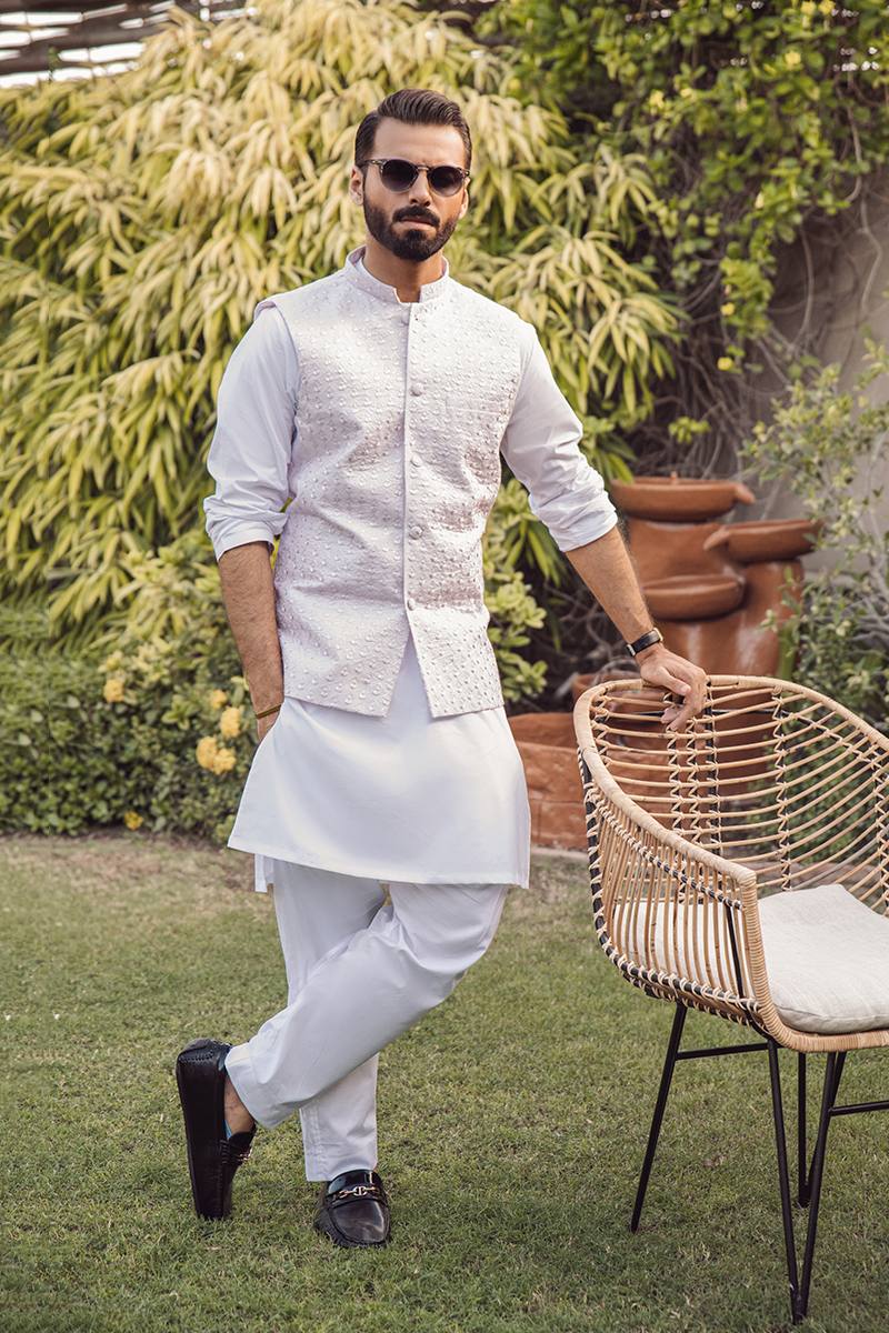 White Cotton Waistcoat Kurta with Lavender Embroidery (3-Piece) - Image 1