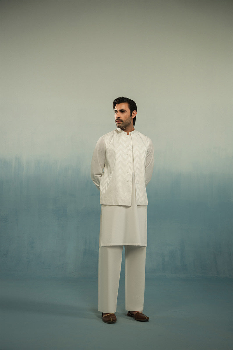White Herringbone Textured Waistcoat Kurta (3-Piece) - Image 7
