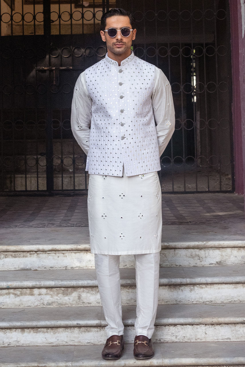 White Mirror Work Khaddi Silk Waistcoat Kurta (3-Piece) - Image 4