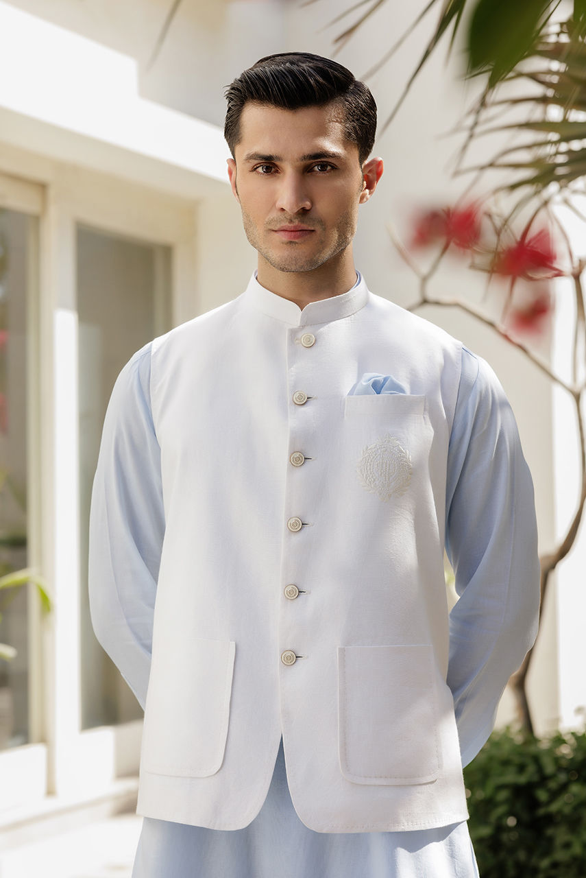 White Embroidered Linen Waistcoat Kurta Set (3-Piece) - Image 3