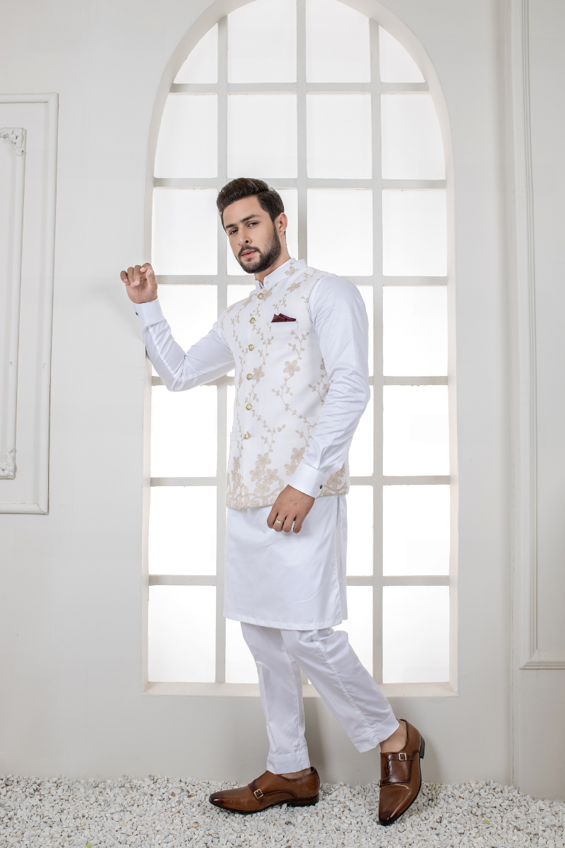 White Embroidered Polyester-Viscose Waistcoat Kurta (3-Piece) - Image 3